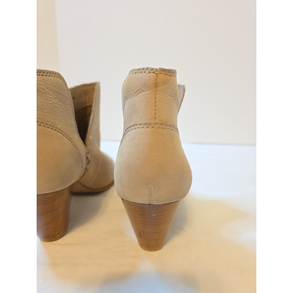 Frye Boots Women 7.5M Reina Cut Out Ankle Bootie Taupe Poined Toe Cuban 3478394 - Picture 15 of 16